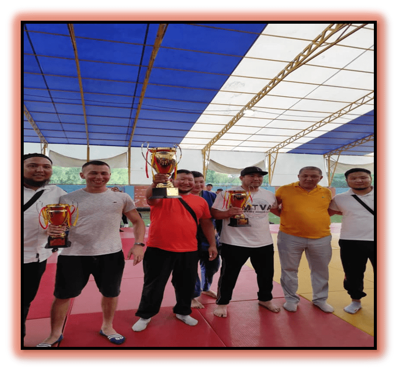 Бекжан КАЗАКБАЕВ: “КАРАПАЙЫМ ЭЛ ЭЧ НЕРСЕДЕН КЕМ БОЛБОШУ КЕРЕК!”