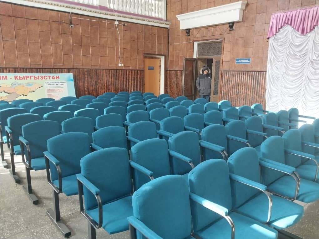 Калыс АЗАМАТОВ: “Айыл өкмөтүбүз дотациядан чыкты”