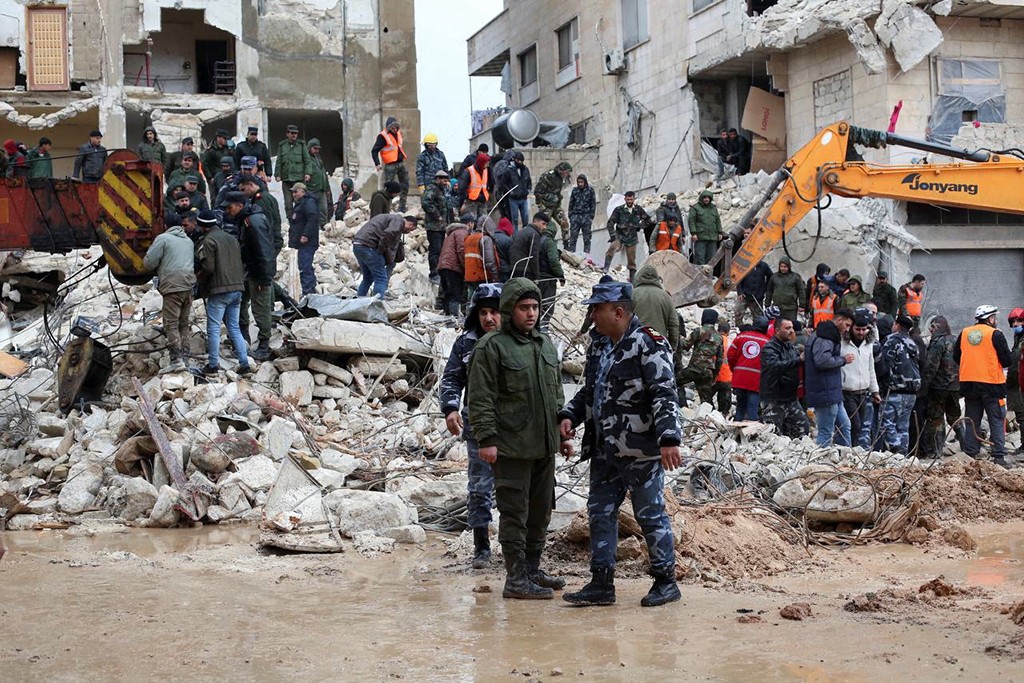 Окумуштуулар Түркияда «өтө өзгөчө» жер титирөө болгондугун айтышты